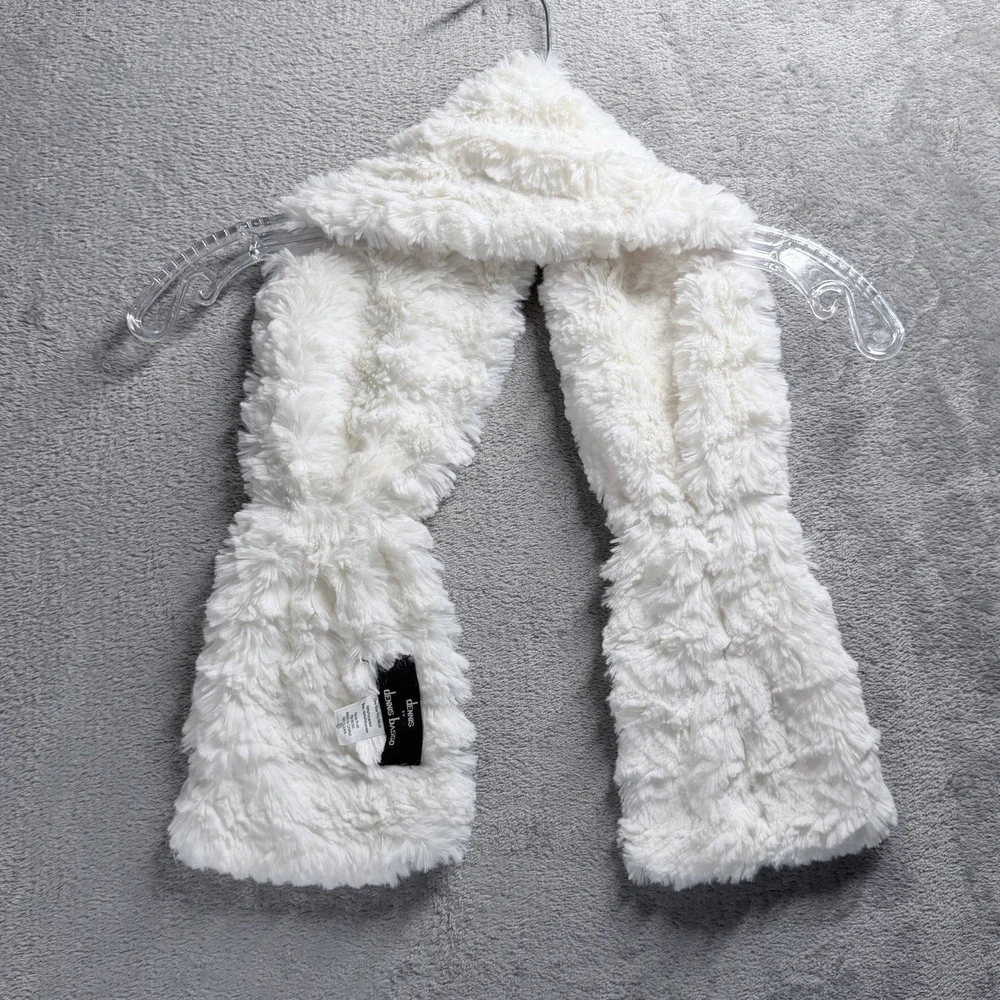 Dennis by Dennis Basso Scarf Women OS White Faux Fur Rosette Accent Plush Wrap